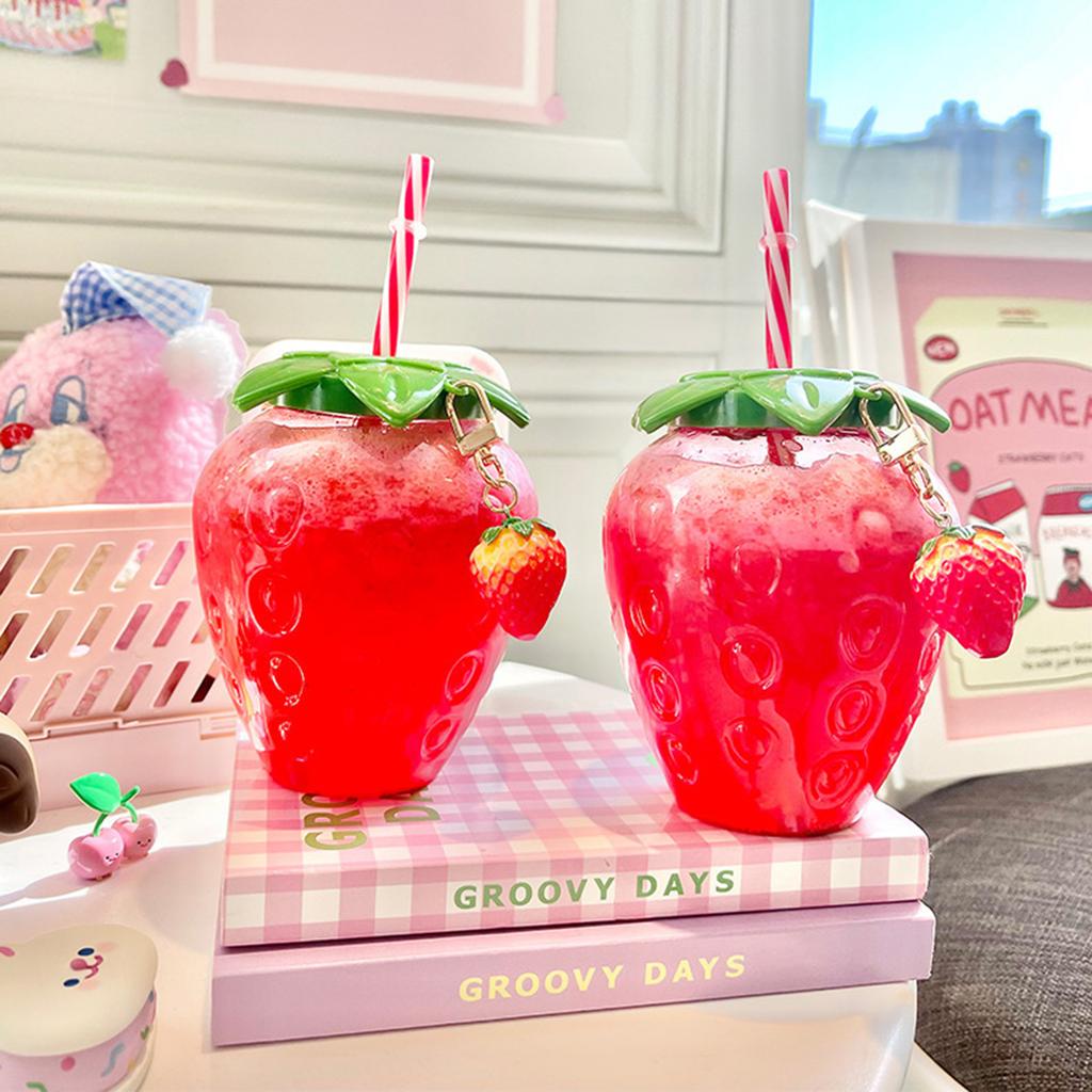 Strawberry Straw Cup Cute 500ml Large Capacity Plastic Water Cup for School Office Home