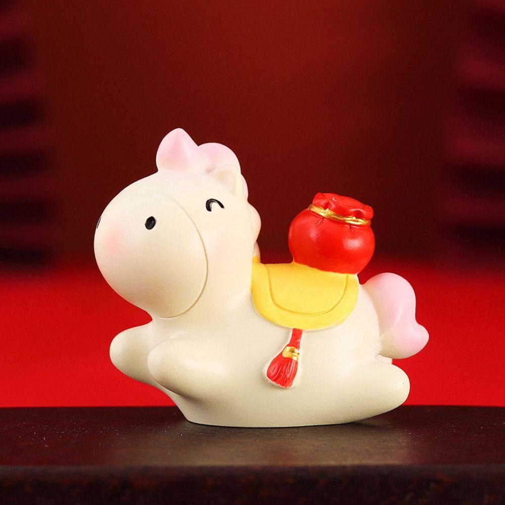 Resin Horse Figurine Chinese Style Zodiac Ornaments Vivid New Year Mascot Miniature Office