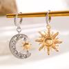 1 пара серег-колец, двойной способ ношения, асимметричный дизайн, подвески в виде солнца и луны, инкрустация стразами, серьги с застежкой-левербэк