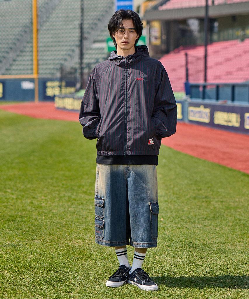 1993Studio [Lg Twins X 1993 Studio] Ветровка с капюшоном в тонкую полоску_Черная