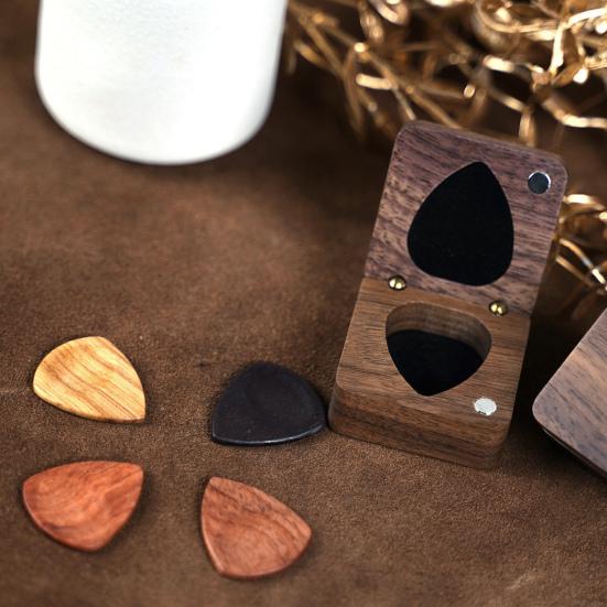 Wooden Guitar Pick Box Guitar Picks Portable Guitar Plectrum Holder Pick Organizer Case for Musicians Travel Daily Storage