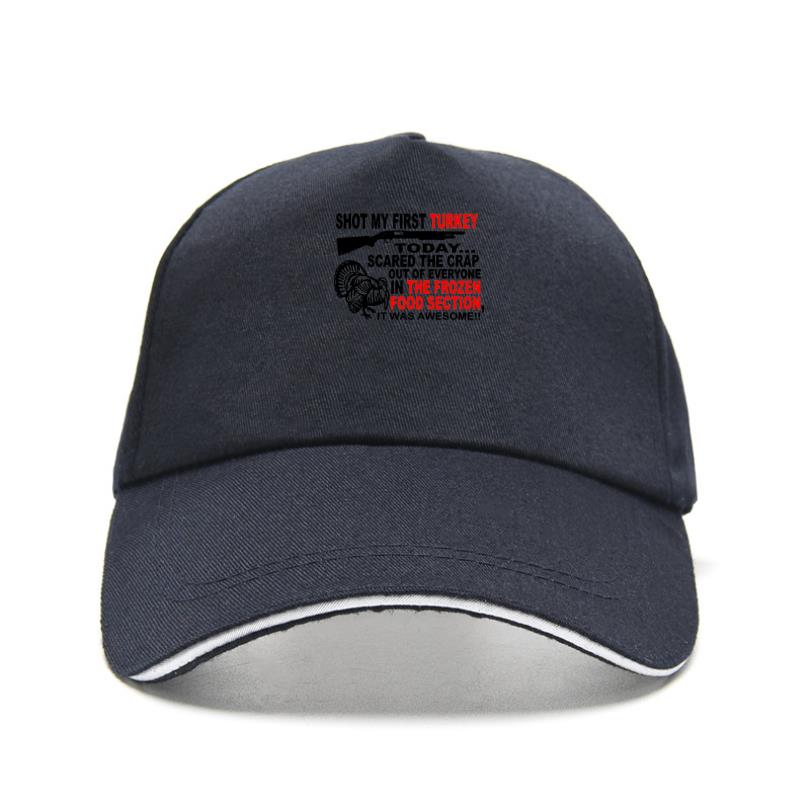 Новая кепка, горячая и первая индейка сегодня, и бейсболка