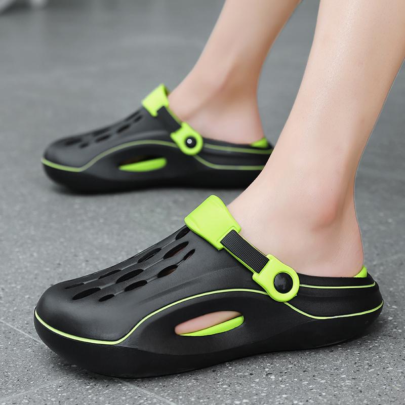Men's Summer Clogs Wear-Resistant Non-Slip Soft-Soled Comfortable Beach Shoes Outdoor Sandals Soft Sole