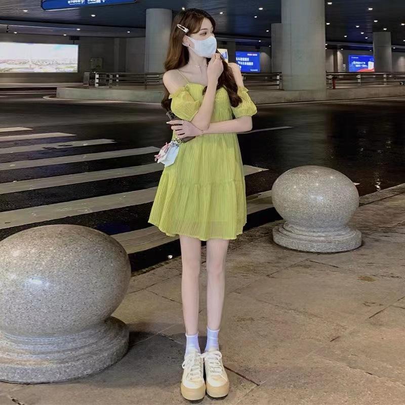 New solid color dress summer one-word neck bubble sleeve temperament fashionable and thin big swing skirt ins tide