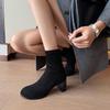 Популярная модная эластичная тонкая обувь маленькие короткие ботинки 2025 новые корейские с круглым носком на толстом каблуке универсальные на высоком каблуке для通勤 женские ботинки