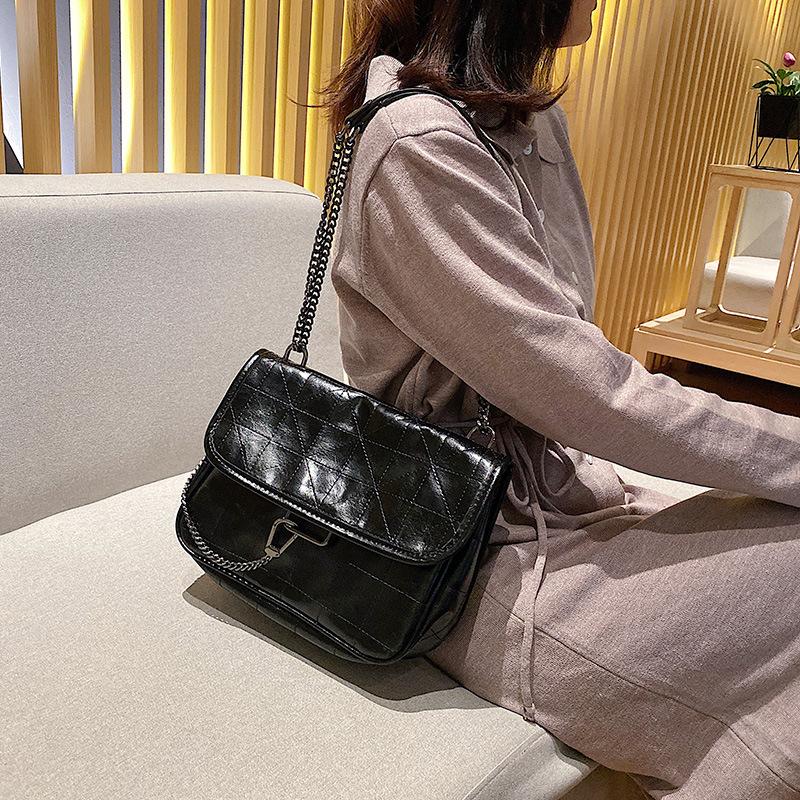 Простая черная рок-сумка в стиле ретро, нижнее белье, сумка на плечо для девочек, модная мягкая цепочка для девочек, материал PU, автомобильная вышивка, ремесло, декор