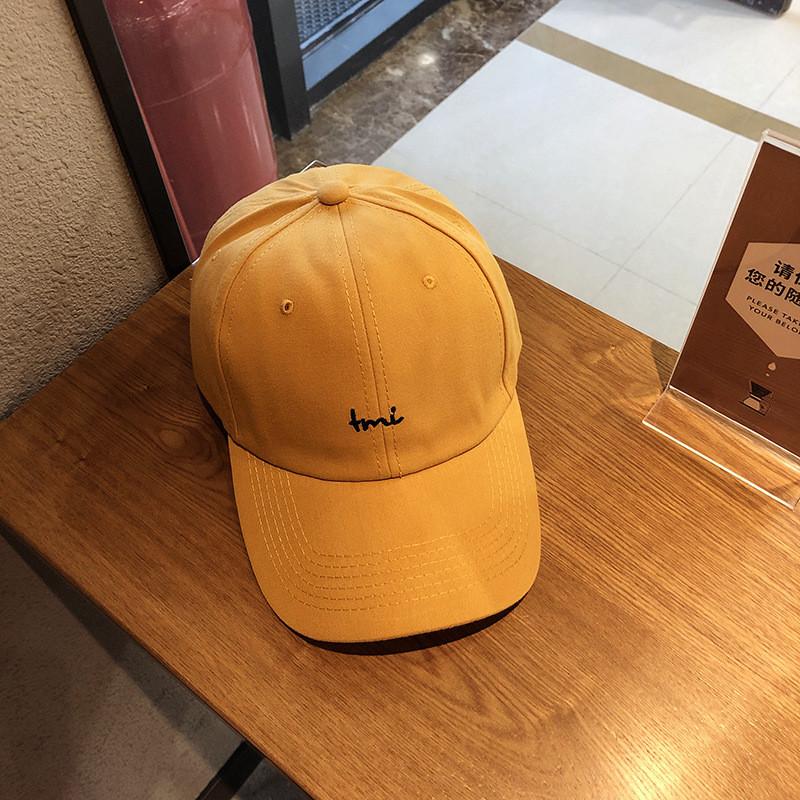 Fashionable Summer Baseball Cap For Women And Men Adjustable Embroidered Letters