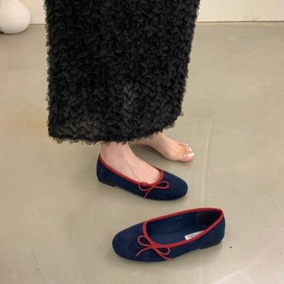 Модная одинарная обувь 2025 корейское издание бант круглый носок неглубокий вырез мягкая подошва балетки