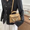 Fashionable Casual 2024 New Spring Retro Solid Color Lock Closure Minimalist Shoulder Tote Bag