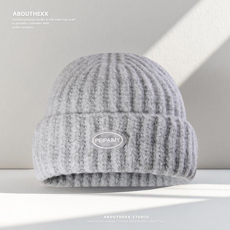 Glue Label Letter Knitted Hat Student Couple Big Head Circumference Showing Face Small Pullover Hat Men Cold Hat