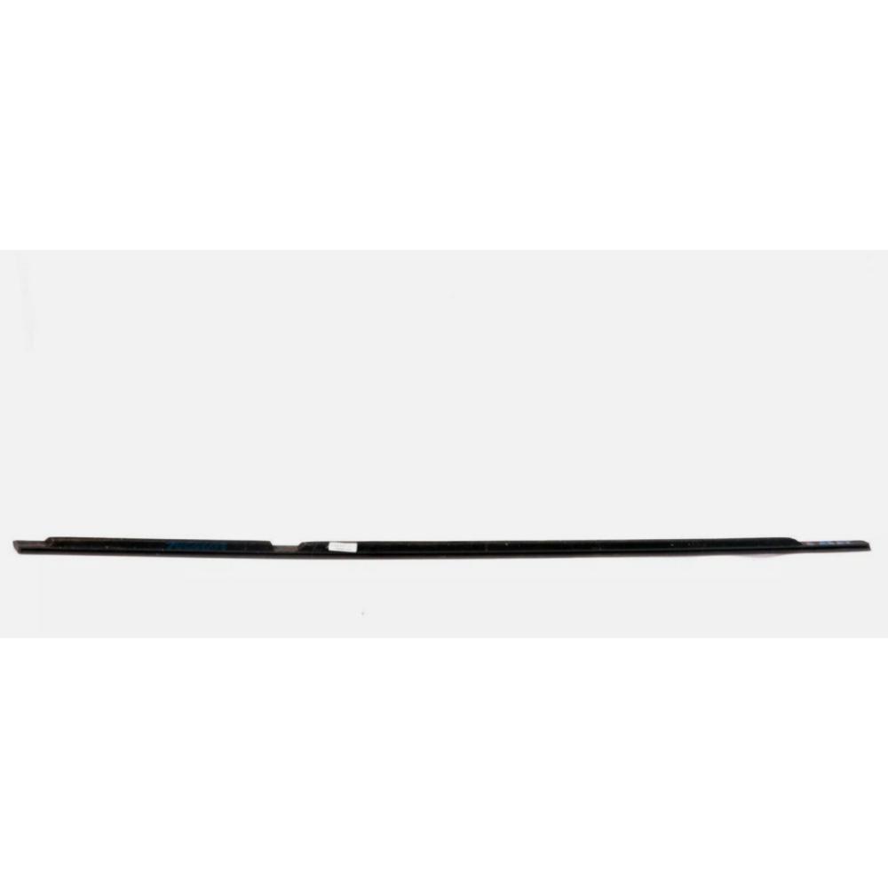 WINDOW GLASS STRIP 51337066601 51337066602 51347066607 51347066608 For BMW 1 Series E87