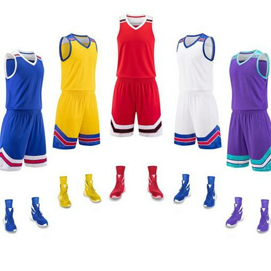 Мужской баскетбольный комплект: Командная форма с зимним базовым слоем и тайтсами, Настраиваемый тренировочный костюм.