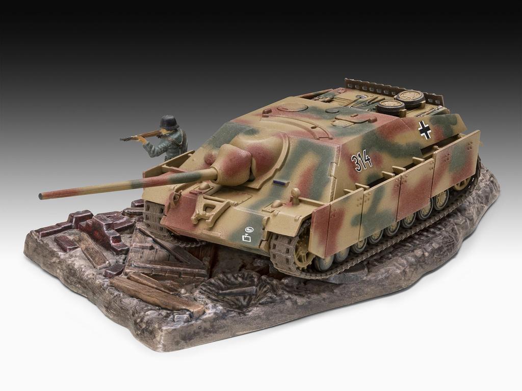 Revell German Jagdpanther IV Plastic Model Kit 03359 1/76 (L/70)