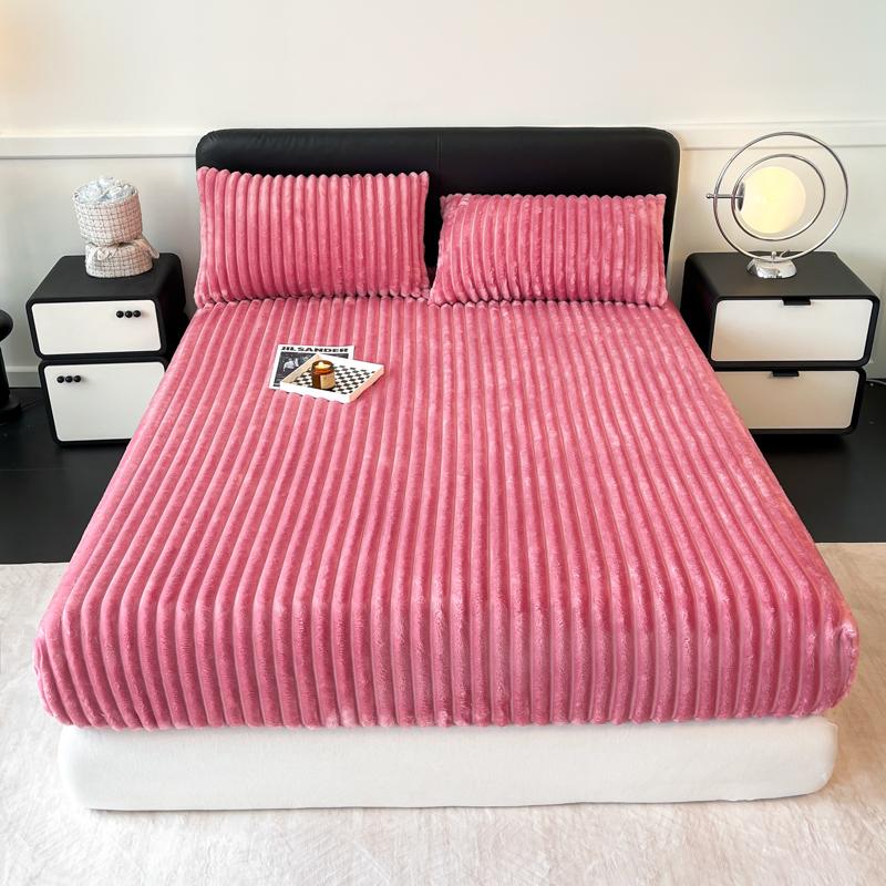 2025 Бархатная простыня из кроличьего меха, Покрывало на кровать, Одно изделие, Зимняя толстая защитная накладка на матрас из молочного кораллового бархата, Пылезащитная