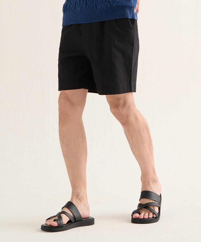 ANALOG MOOD Roll-Up Linen Shorts (Black)