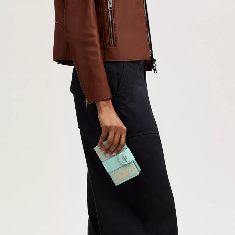Coach Кошелек с угловой молнией 12 Классический Кожа теленка сSignature для пресбиопии Обычный Женский Выцветший синий