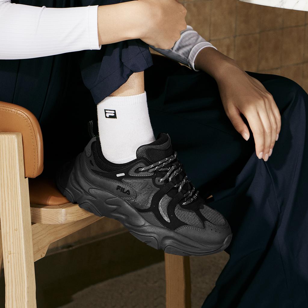 Fila Mars 3 Удобные Прочные Низкие Повседневные Кроссовки Женские кроссовки Черные F12W432103FDB