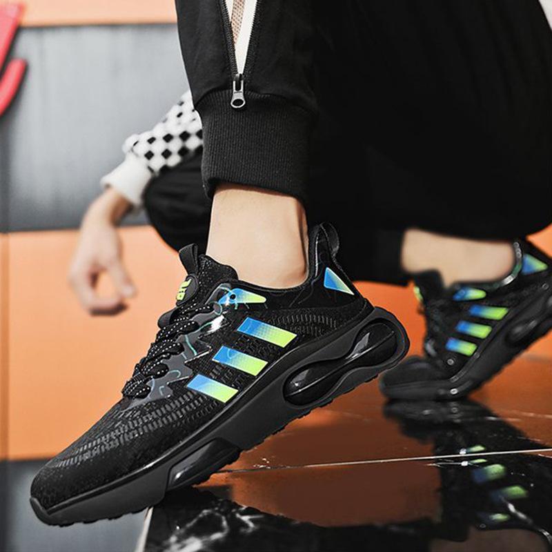 2025 new sports shoes men's spring and autumn breathable thick-soled mesh running dad shoes Korean version of trendy travel shoes