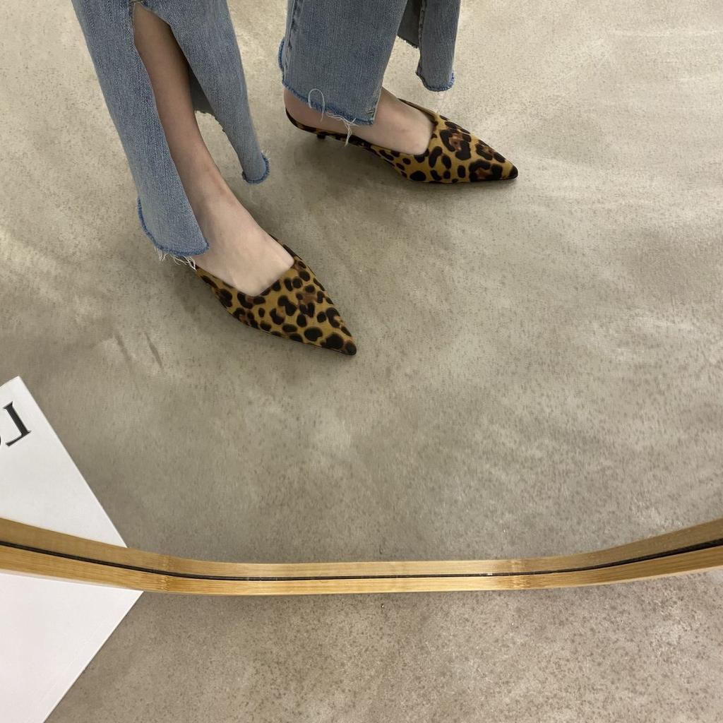 Fashion Sandals Sexy Woman Slippers Low Heel Shoes for Women Mules Slides Pointed Toe Wholesale Designer Luxury On Sale Vip Small Size