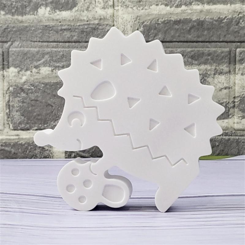 Hedgehog Silicone Molds for Epoxy Resin Making Candle Soap Heat Resistant Easy Demolding Animal Figurine Silicone Mould