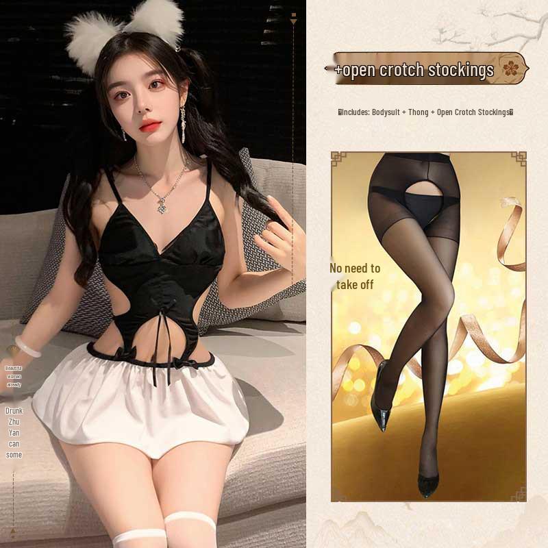 Страстное боди-ночнушка с вырезами и push-up для маленькой груди