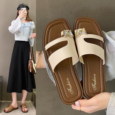 Модный набор пальцев крутые тапочки женские весенне-летние новые для улицы высокая ценность универсальные плоская подошва пляжные нескользящие на одной перемычке для улицы