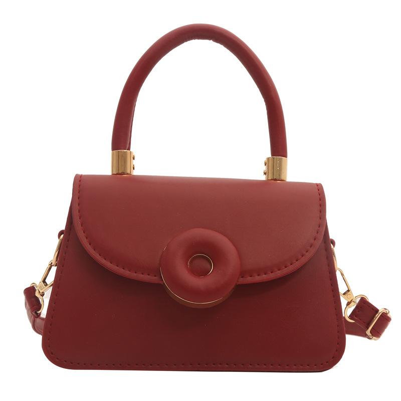 Популярная в этом году портативная маленькая квадратная сумка женская летняя 2024 новая модная сумка через плечо повседневная однотонная сумка-мессенджер в иностранном стиле