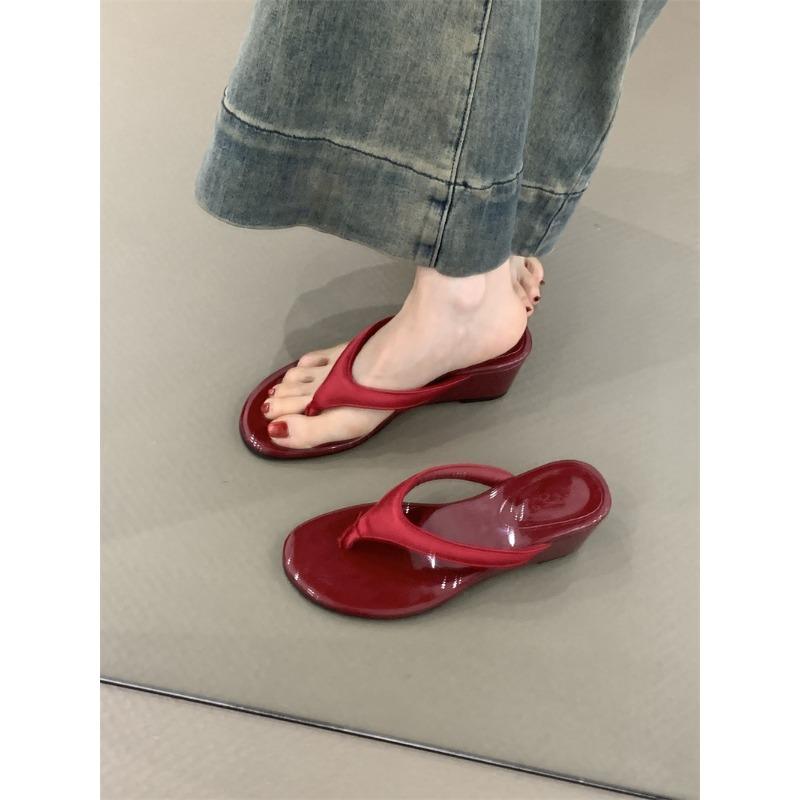 2025 Горячая Распродажа Новые Летние Шлепанцы с Перемычкой для Женщин на Платформе, Удобные Пляжные Шлепанцы для Отпуска, Шлепанцы