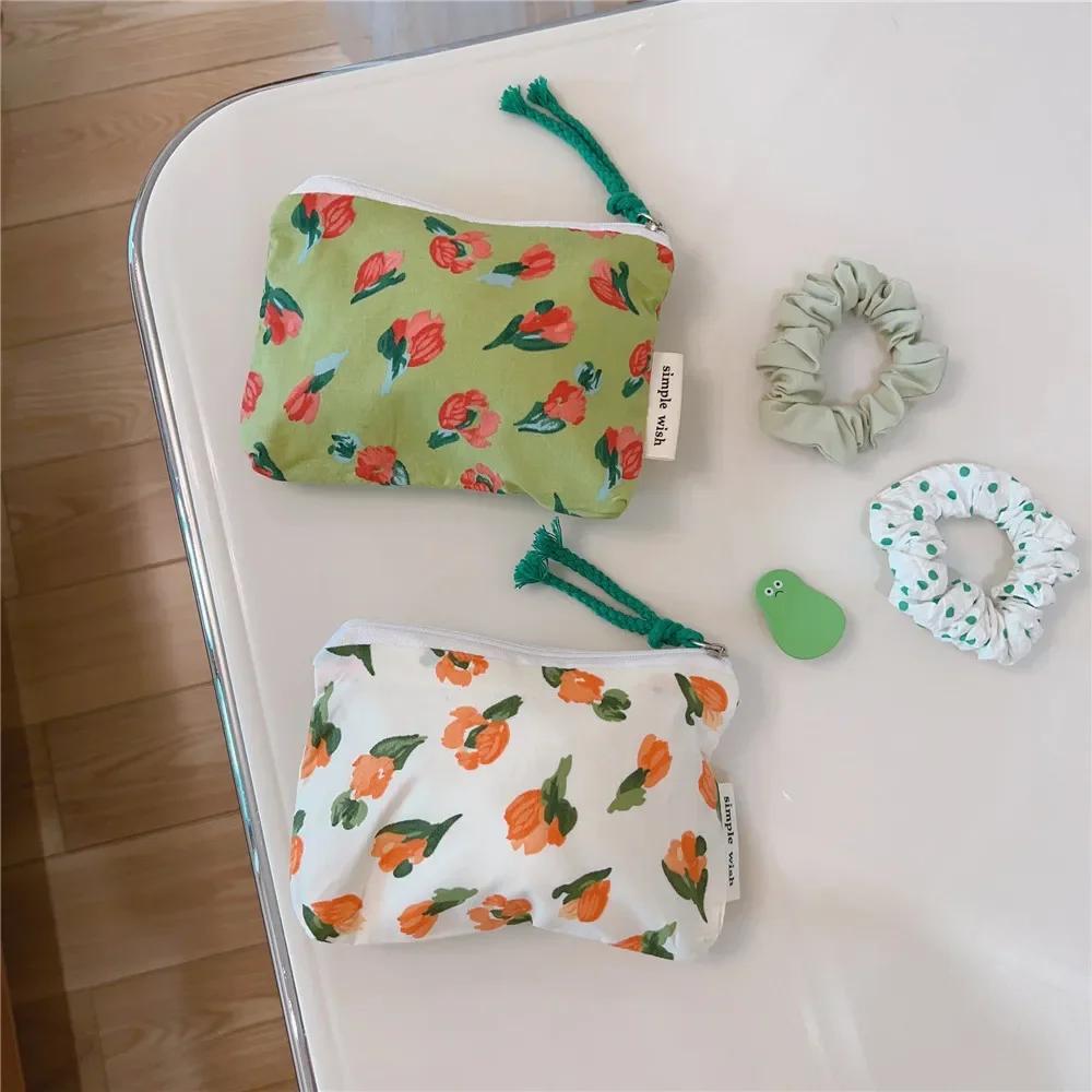 Милый кошелек для женщин, хлопковый кошелек для ключей, монет, мини-кошелек для монет для девочек, цветочный принт, помада, гигиеническая салфетка, органайзер, холщовые сумки на молнии
