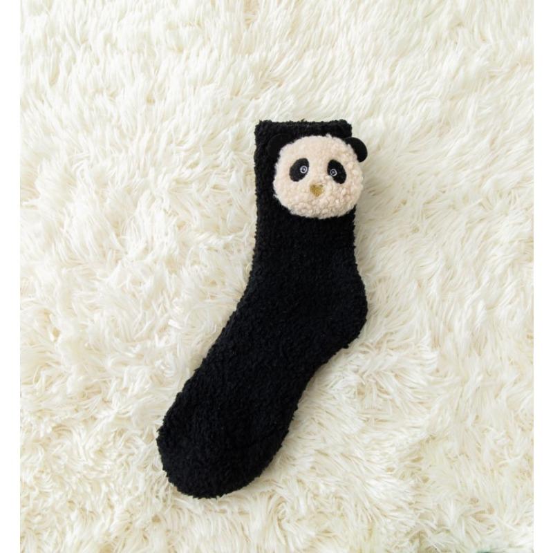 New non-shedding coral fleece three-dimensional cartoon medium tube warm and fleece home towel women's socks