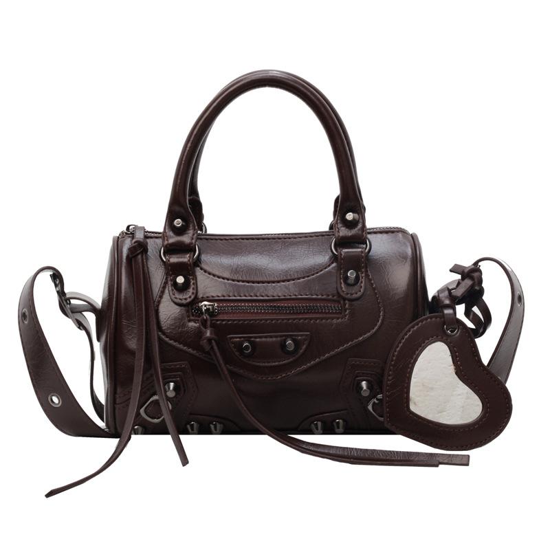 This Year's Popular Bag 2025 New Korean Version of Fashion Rivets Personalized Trend Women's Portable Messenger Small Square Bag Pu