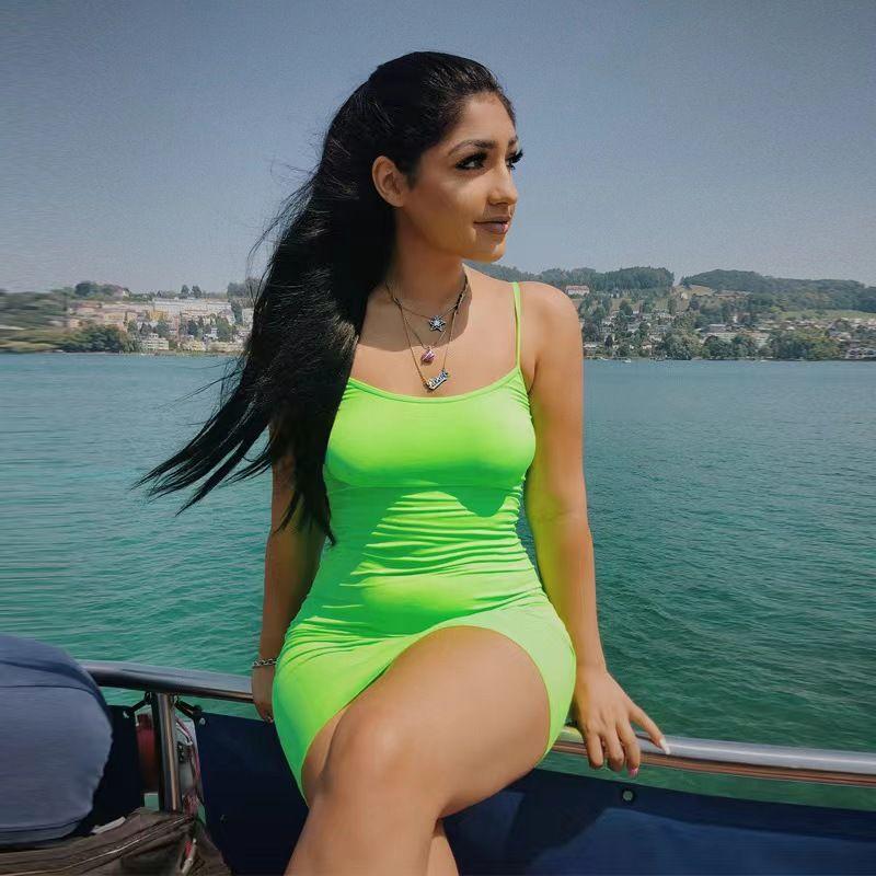 Экспорт Весеннее и Летнее Женское Облегающее Платье Европейский и Американский Ночной Клуб Бодикон Платье Сексуальное Платье на Бретелях Платье для Отдыха на Открытом Воздухе Пляжное Платье