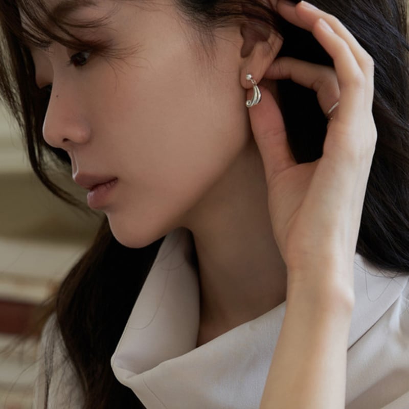 Dawn of Me New. Wave Drop Earring