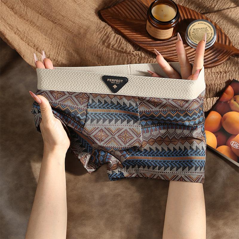 Мужские роскошные хлопковые трусы-боксеры в этническом стиле - Удобные, дышащие, со средней посадкой