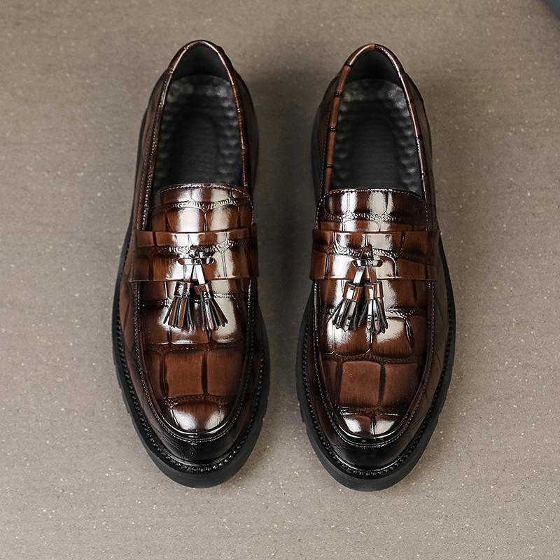 Мужские кожаные туфли на толстой подошве, трендовые, повседневные, для вечеринок, лоферы с кисточками, дышащие, мужская повседневная обувь высокого класса