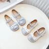 2024 Детские кожаные туфли для девочек, осень, новая мода, корейский стиль, сладкие бантики, удобная мягкая подошва, нескользящая обувь