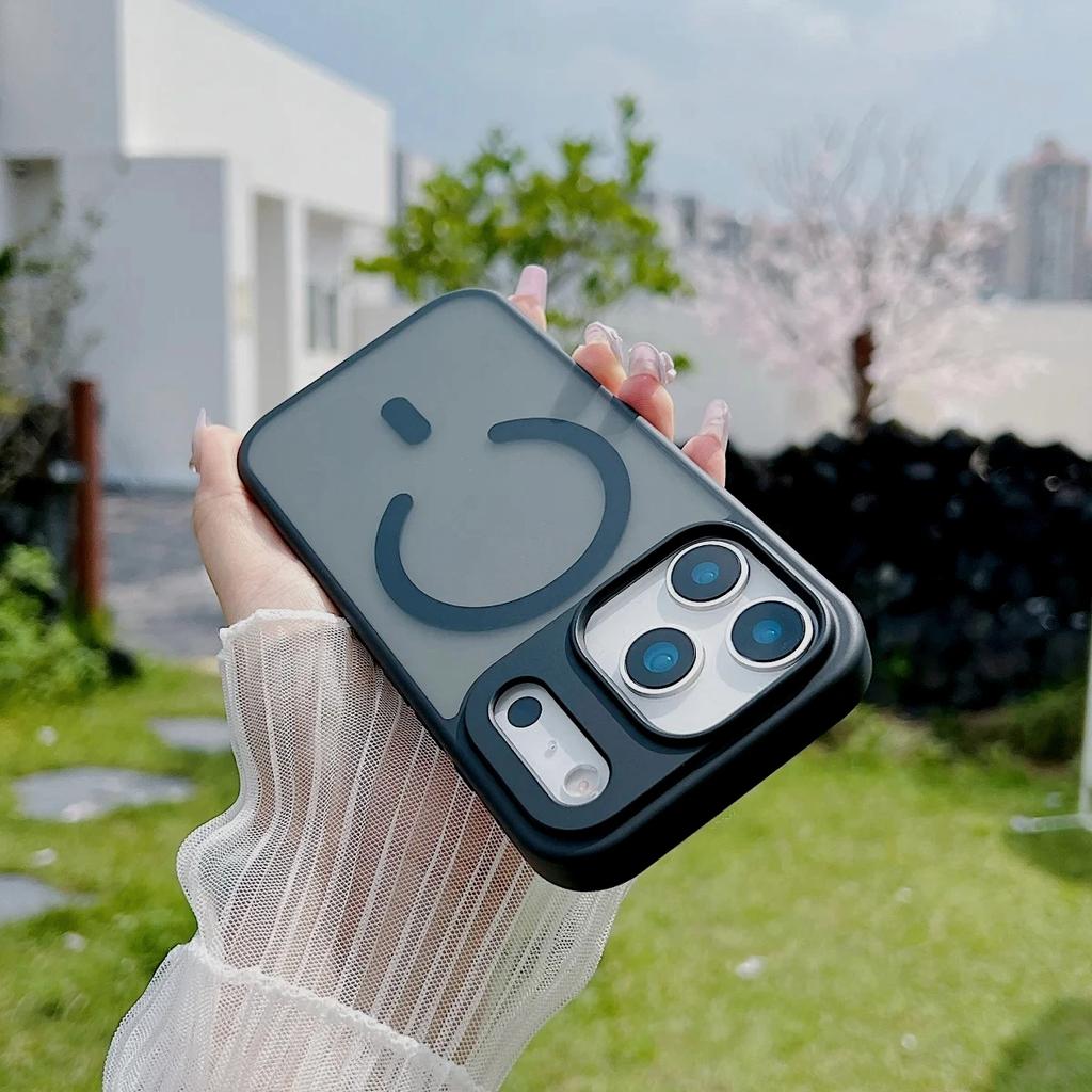 Новый противоударный матовый полупрозрачный чехол MagSafe для iPhone 17, 17 Air, 17 Pro, 17 Pro Max с магнитной беспроводной зарядкой.