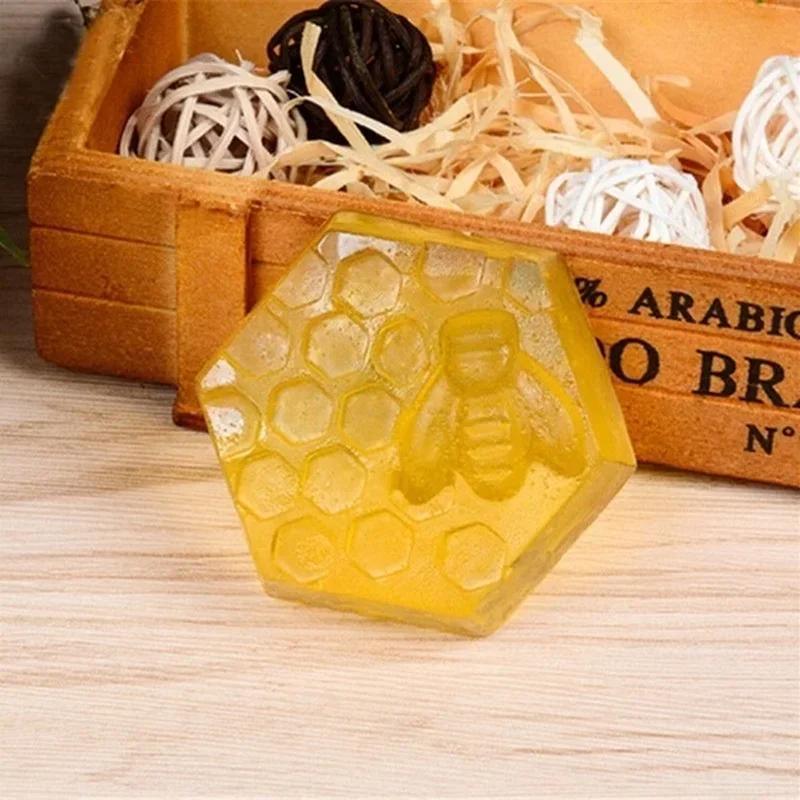 Handmade Creative Diy Soap Silicone Mold Bee Shape DIY Soap Mold Homemade Honeycomb DIY Cake Mold Accessories Crafts