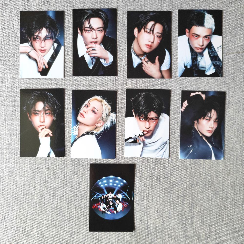 Stray Kids Официальная карта KARMA(POB\Фотокарточка)