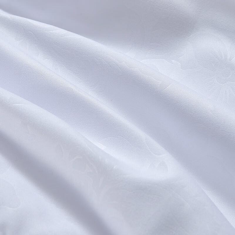 Fuanna Iris All-Season Comforter