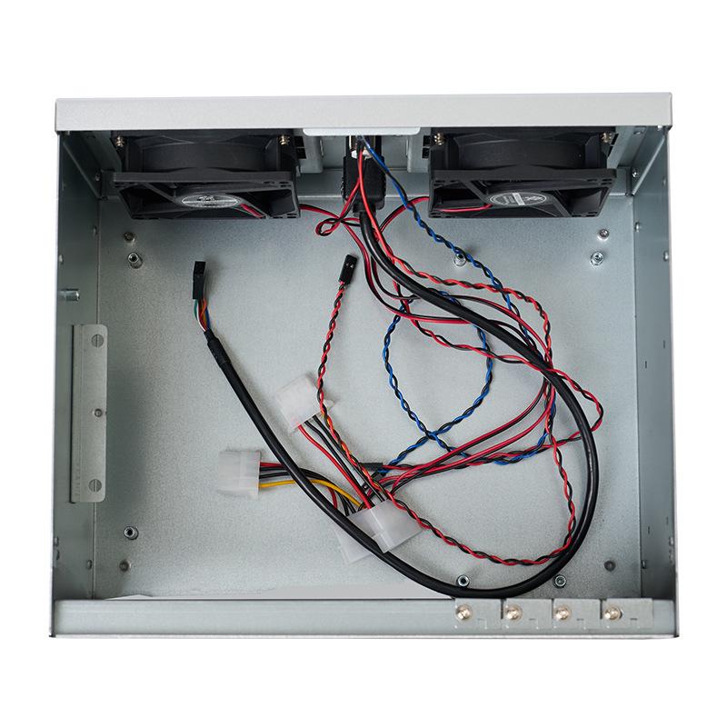 Настенный 4-слотовый ITX CNC промышленный компьютерный корпус, серебристо-серый