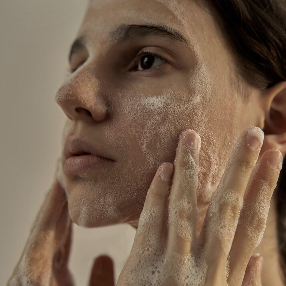 Donggubat Мыло для умывания Basil 100г