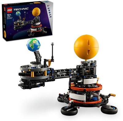 LEGO Technic 42179 Планета Земля и Луна на орбите