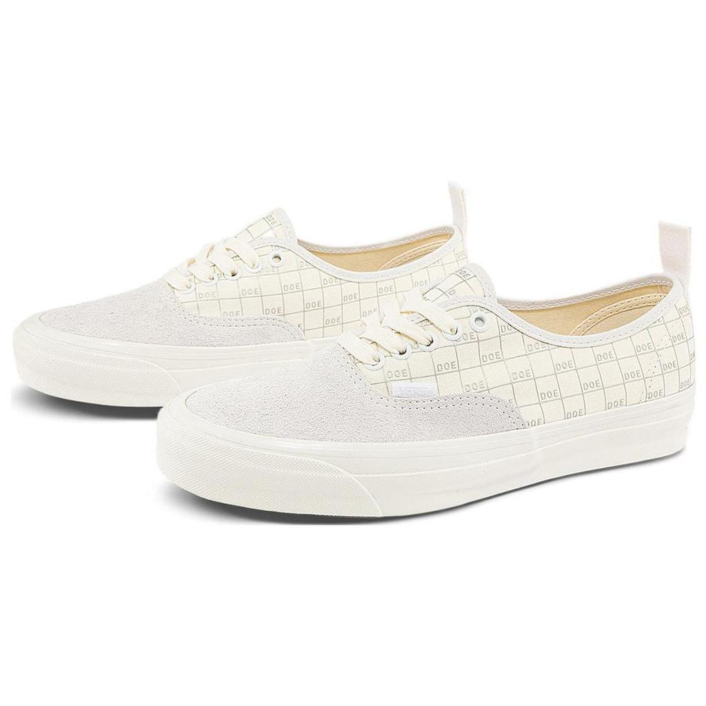Vans Doe X Vault Authentic Lx Durable Breathable Low-Top Skate Shoes Unisex Sneakers White VN0A5FBDCAB