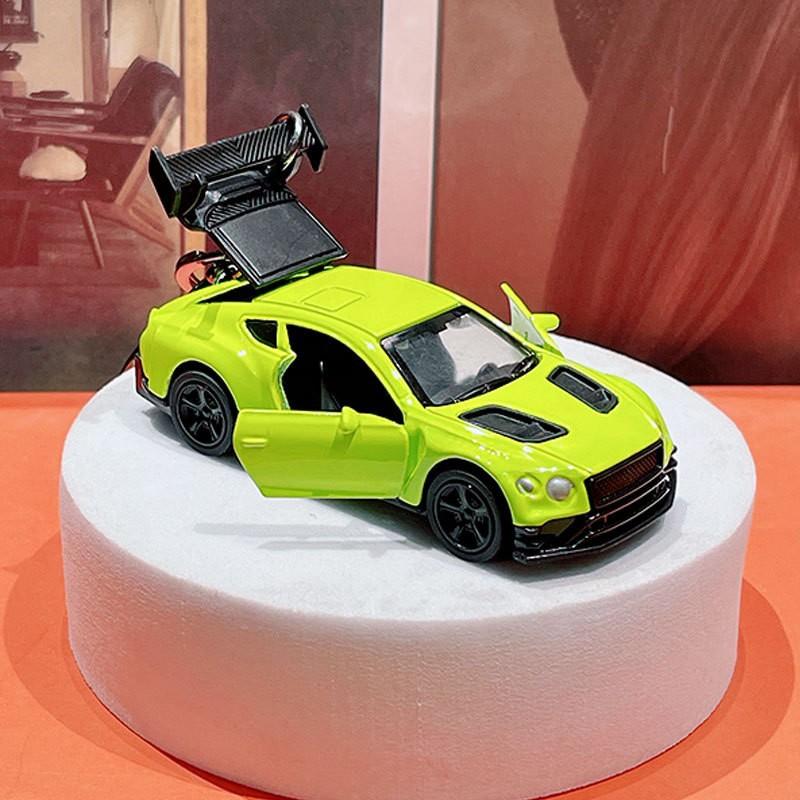 Mini Drone Keychain Creative Cartoon Aircraft Pendant Bag Charm Backpack Hanger Unique Tech Gift for Kids Teens