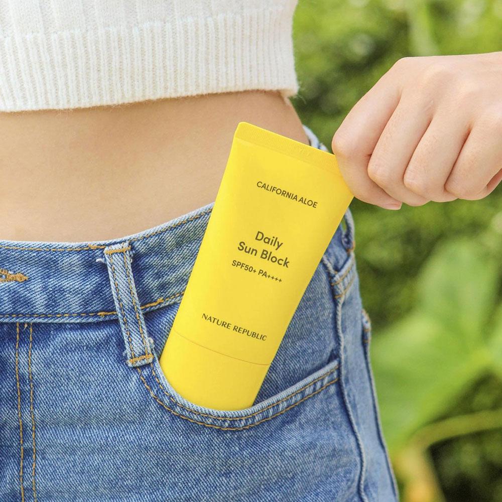 Nature Republic Ежедневное солнцезащитное средство California Aloe 57 мл (SPF50 +)