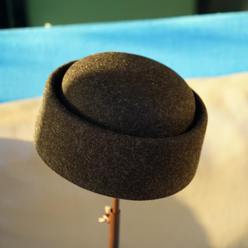 Осенне-зимняя ретро шерстяная шерстяная медицинская коробка шляпа цилиндр французская Хепберн элегантная европейская и американская универсальная шляпа женская теплая берет