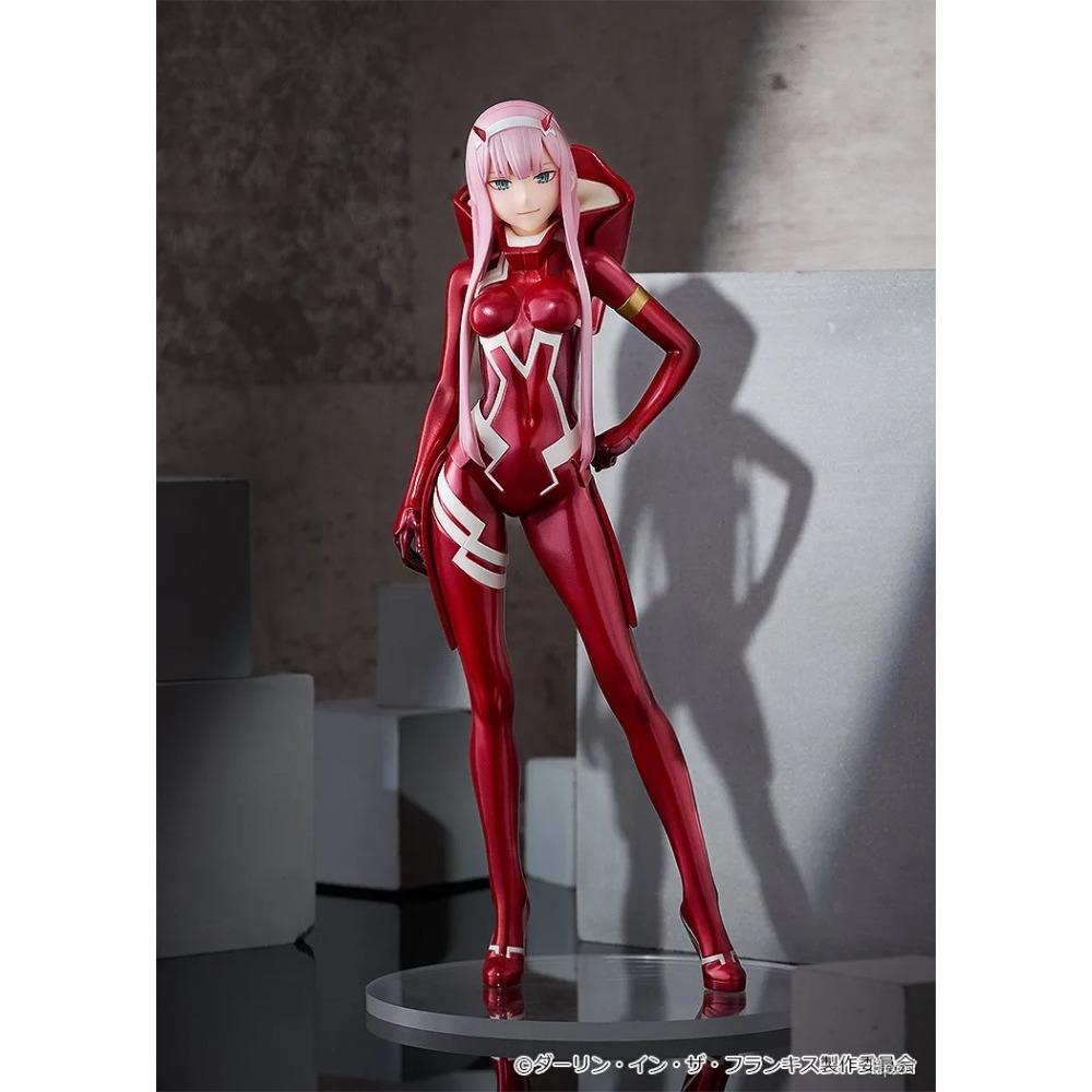 Darling in the FranXX Zero Two 1/7 02 Battle Suit Standing Action Figure 23CM Anime Posture Scene Model Toy Gift Collection PVC