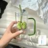 Чашка-бабочка в стиле INS: Высокоборосиликатное стекло, прозрачный квадратный дизайн с ручкой и соломинкой, термостойкий, для женщин.
