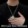 Миниатюрный кулон в виде рыболовной катушки, подвеска-брелок в виде вращающейся катушки, брелок для рюкзака, брелок для рыбаков.
